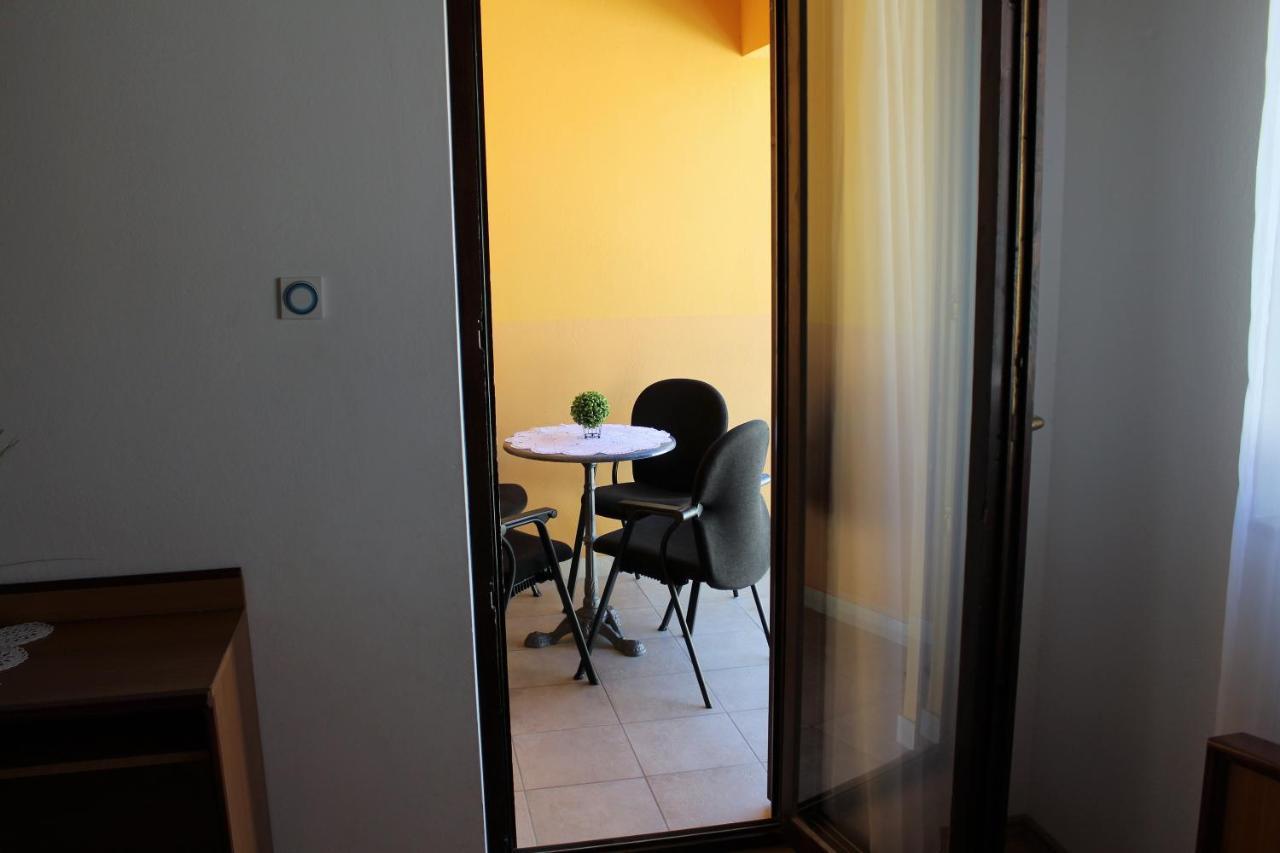 Apartment Benten Дрвеник Экстерьер фото