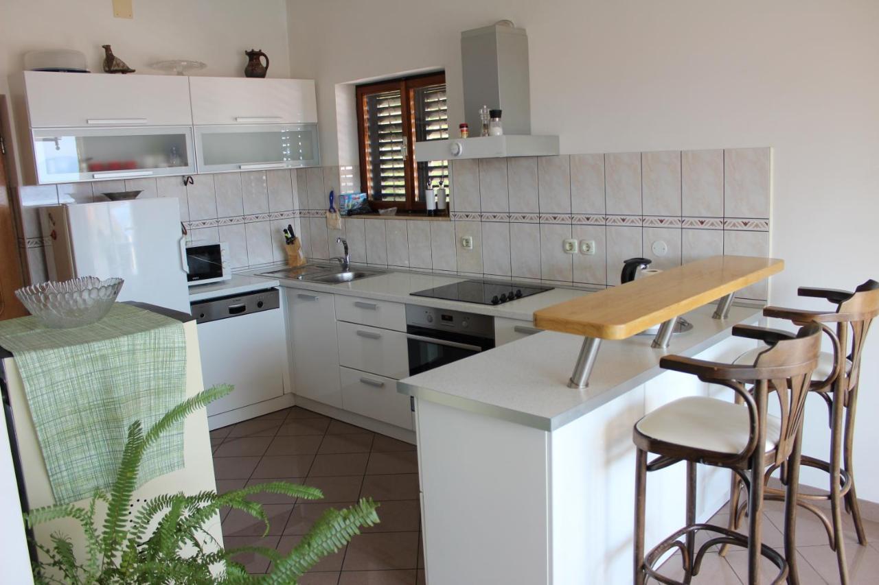 Apartment Benten Дрвеник Экстерьер фото