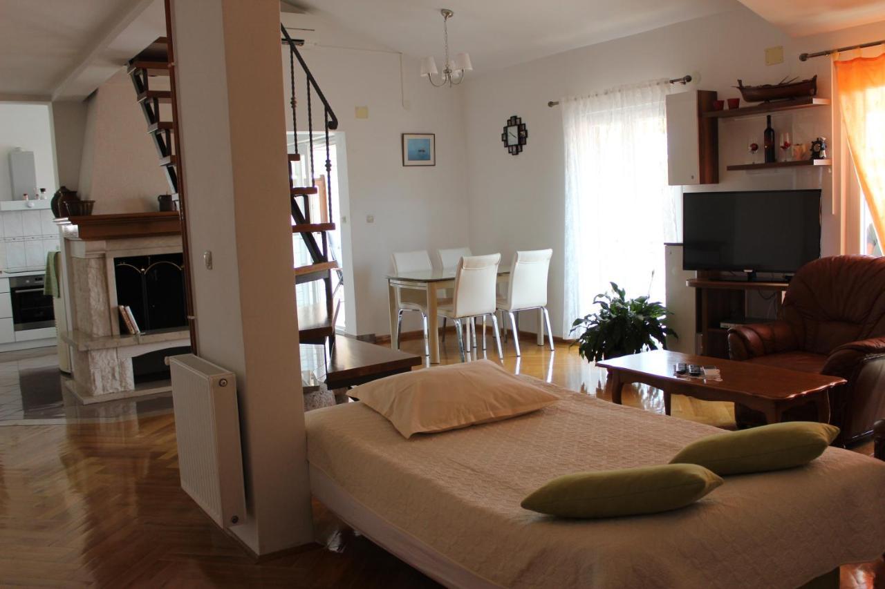 Apartment Benten Дрвеник Экстерьер фото